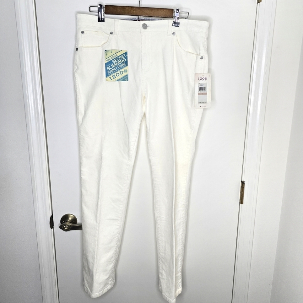 IZOD Matchstick White Corduroy Slim Fit Jeans Size 12 NWT